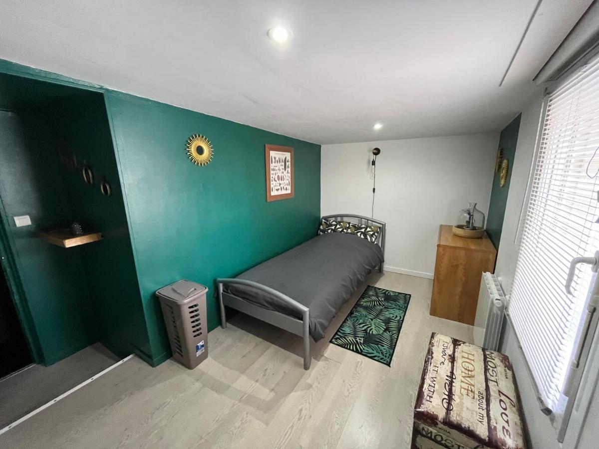 Chambres D'Hotes A La Forge Du Coglais La Selle-en-Cogles Ngoại thất bức ảnh