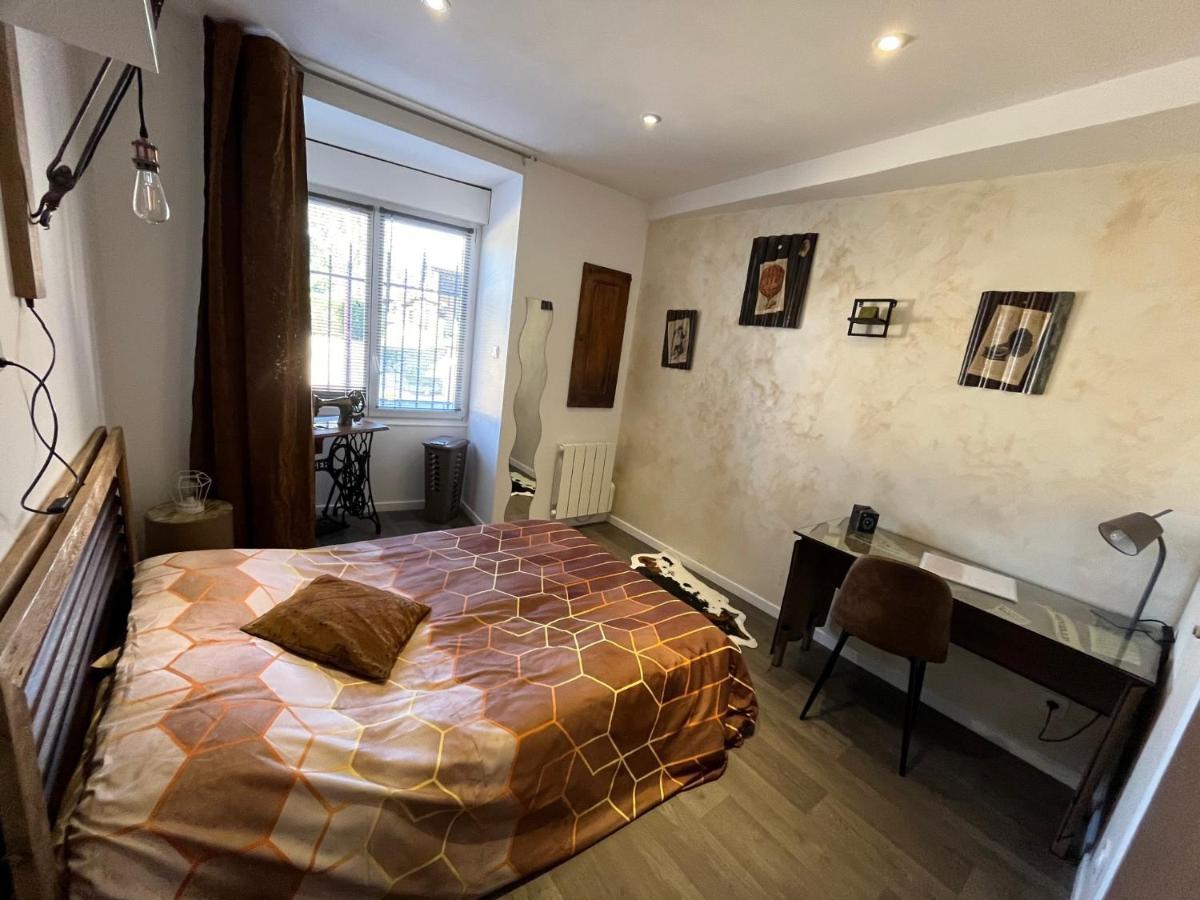Chambres D'Hotes A La Forge Du Coglais La Selle-en-Cogles Ngoại thất bức ảnh