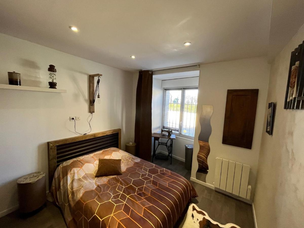 Chambres D'Hotes A La Forge Du Coglais La Selle-en-Cogles Ngoại thất bức ảnh
