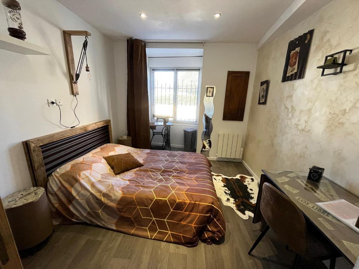 Chambres D'Hotes A La Forge Du Coglais La Selle-en-Cogles Ngoại thất bức ảnh