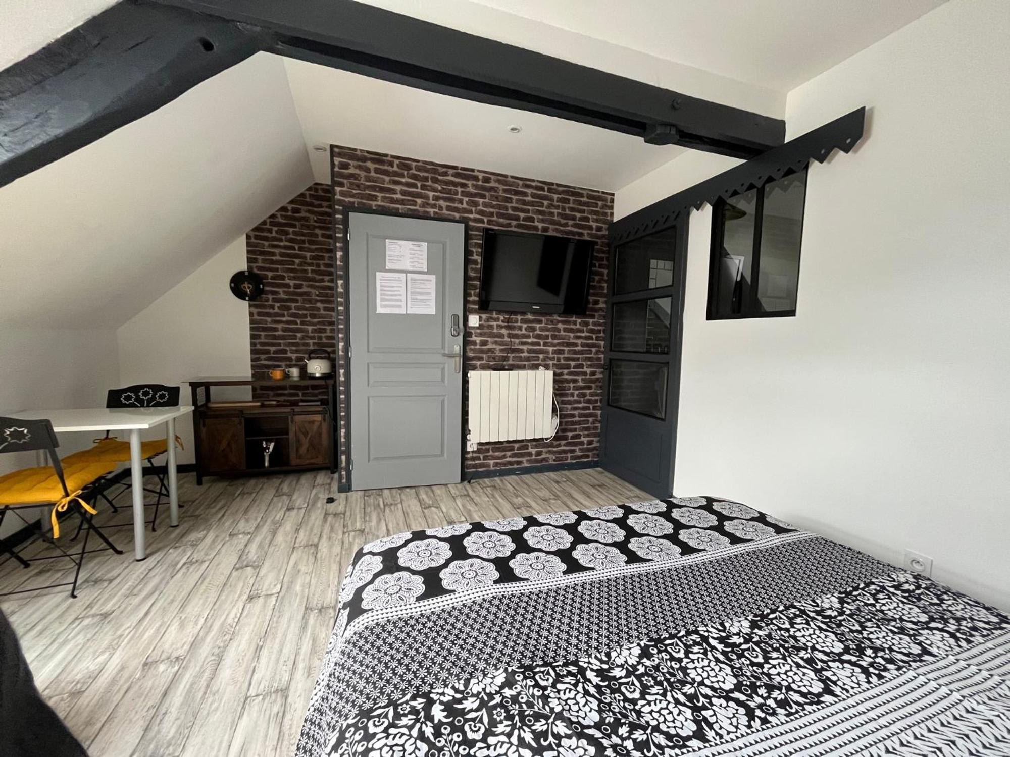 Chambres D'Hotes A La Forge Du Coglais La Selle-en-Cogles Ngoại thất bức ảnh